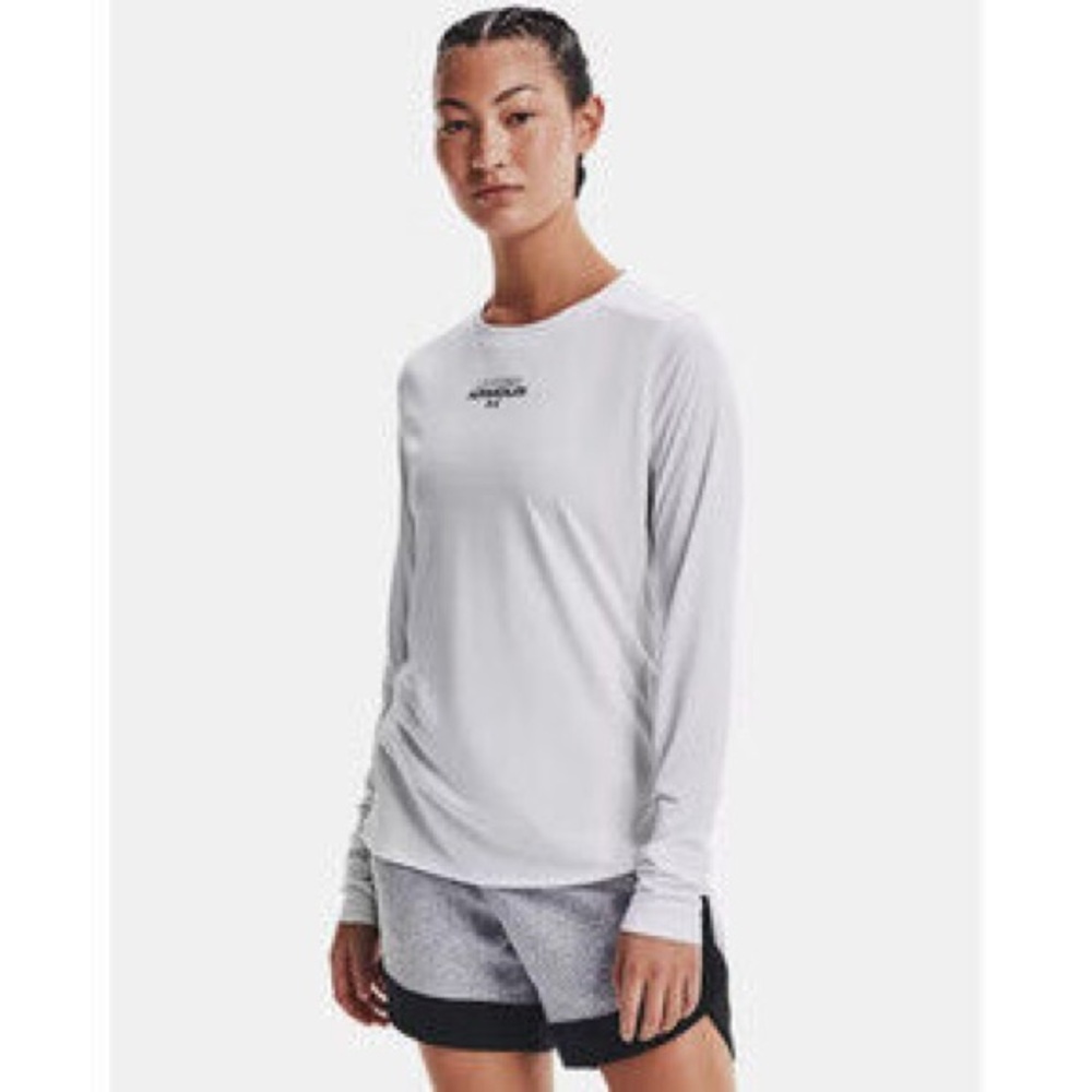 XL Under Armour White Long Sleeve Tee